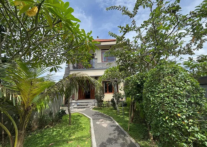 Casa De Arya Homestay *