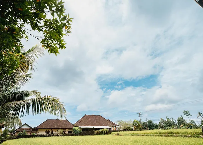 Casa De Arya Homestay